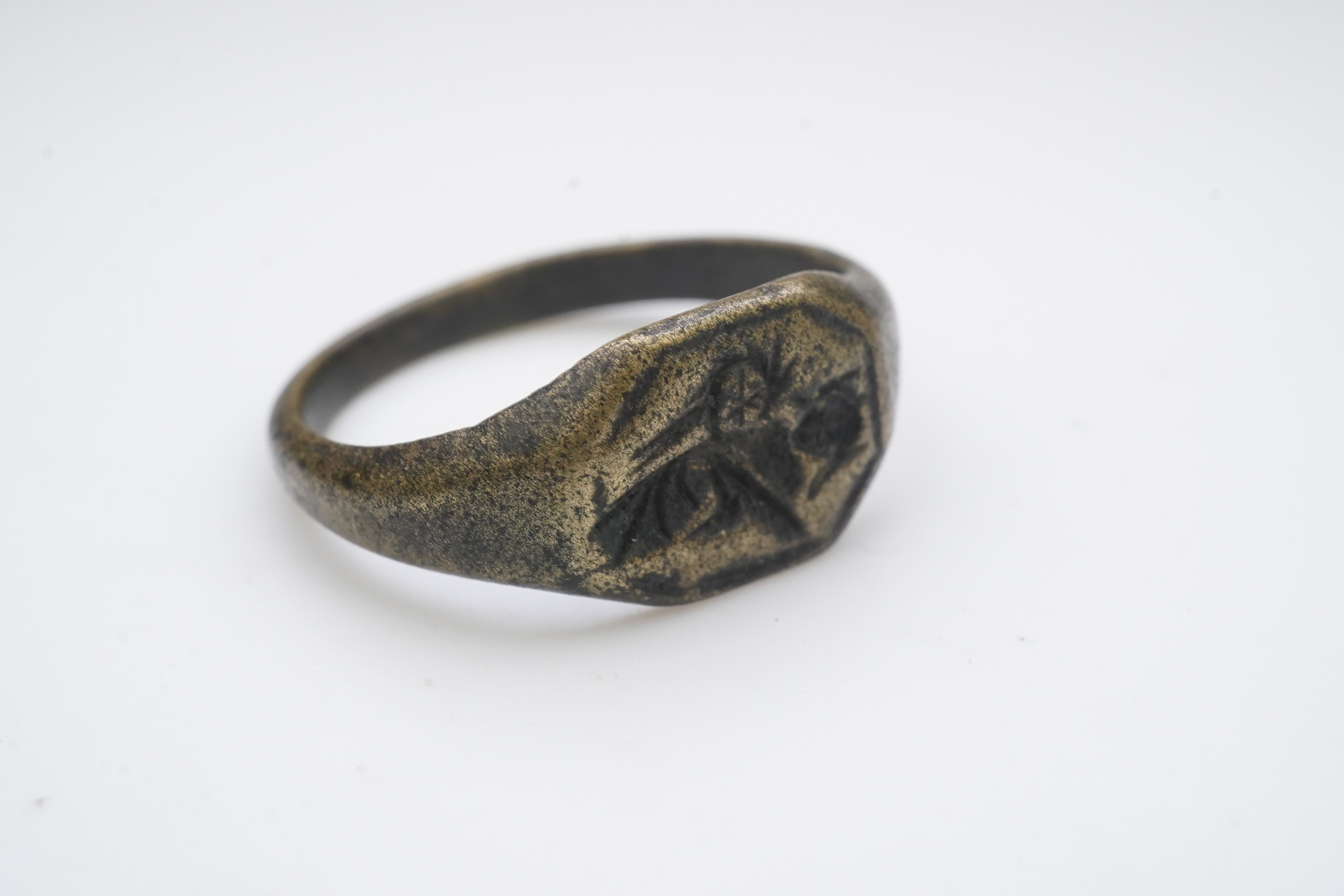 A medieval bronze iconographic ring, France, 15th century